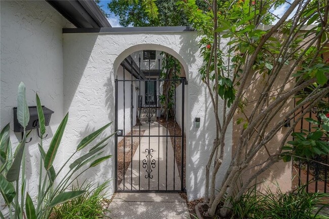Building Photo - 4735 W Vasconia St
