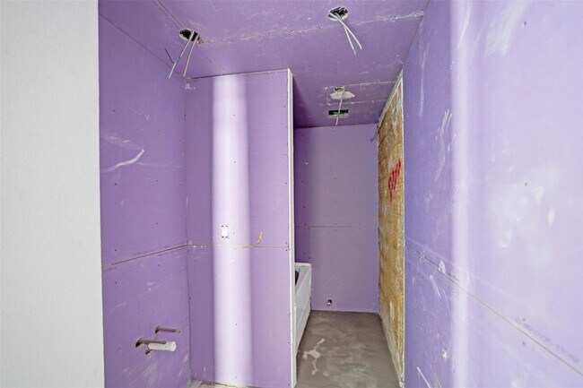 Building Photo - 4250 Galt Ocean Dr