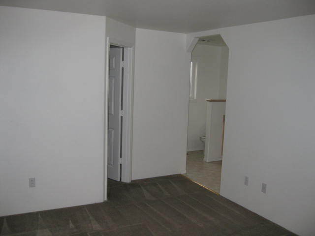 Building Photo - 2640 Montara Dr
