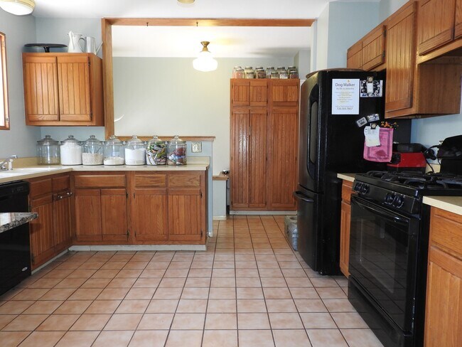 Building Photo - Park Hill Home For Rent