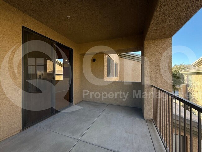 Building Photo - 705 W Queen Creek Rd