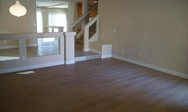 Building Photo - 6551 W Musette Ave
