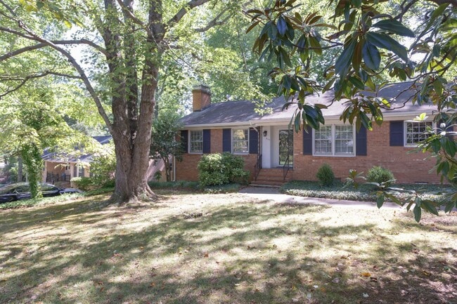 Building Photo - APPLICATIONS PENDING! Gorgeous 3 bed 2 bath home with finished basement/carport in NW Greensboro!...