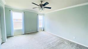 Building Photo - 12571 Valley Spring Dr