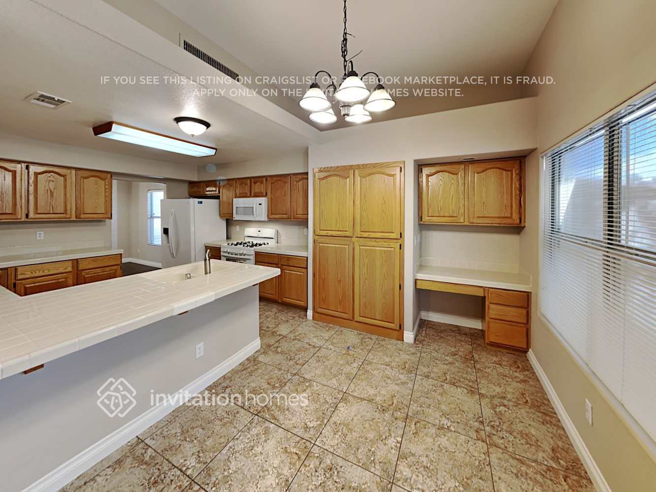 Building Photo - 182 Raton Dr