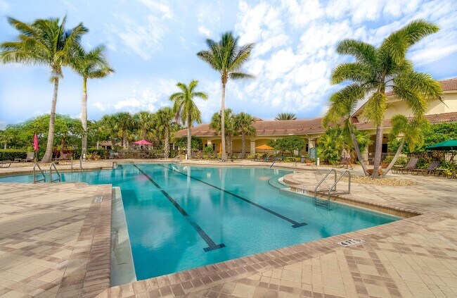 Building Photo - 8060 Kiawah Trce