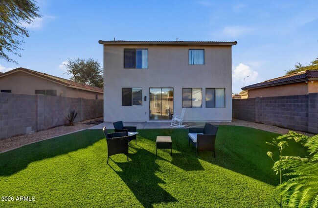Building Photo - 220 W Beechnut Pl
