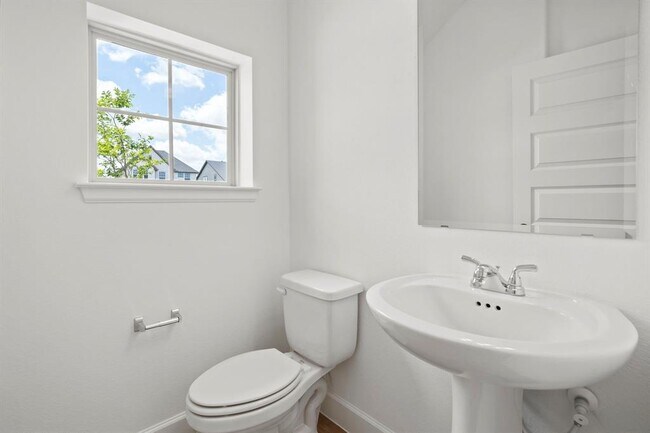 Building Photo - 27106 Cutleaf Daisy Ct