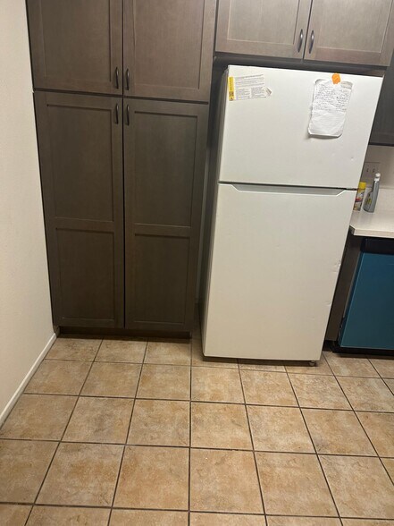 Building Photo - 1050 Harbor Heights Dr