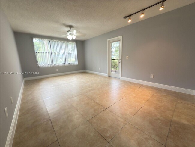 Building Photo - 4521 W McNab Rd