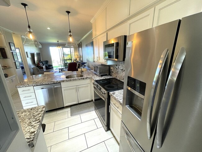 Building Photo - Live the Wailea Lifestyle – Ocean View ground level Townhome at Wailea Fairway Villas - Seasonal ...