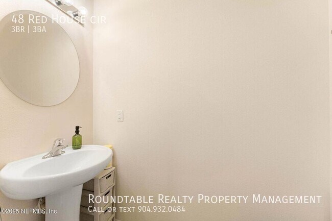 Building Photo - 48 Red House Cir