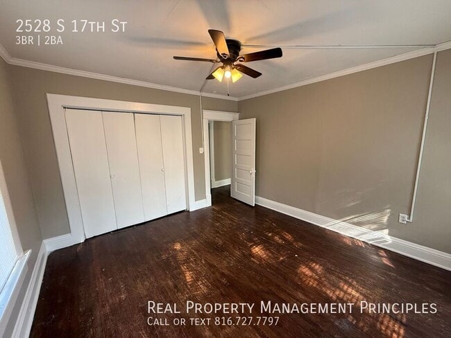 Building Photo - 2528 S 17th St