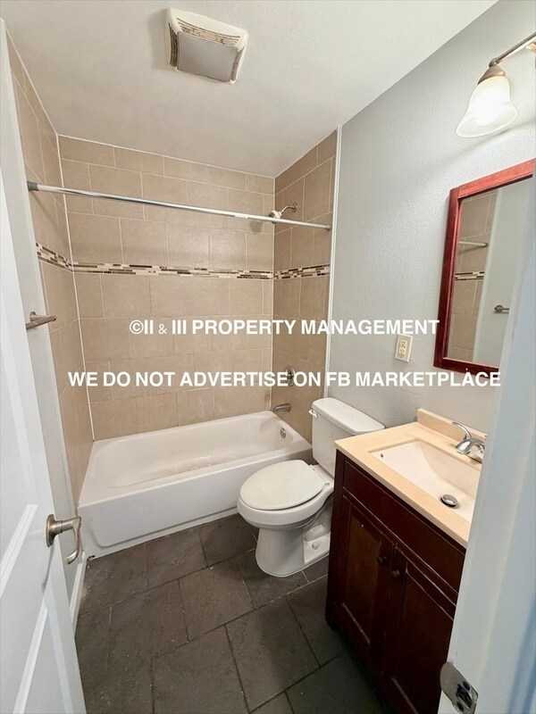 Building Photo - 11512 Norby Rd