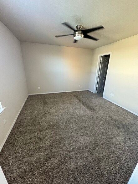 Building Photo - 14233 Escalera Dr