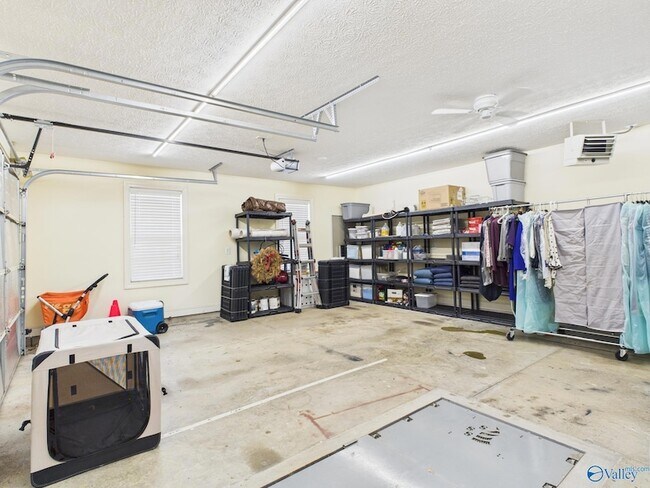 Building Photo - 13291 Arbor Ridge