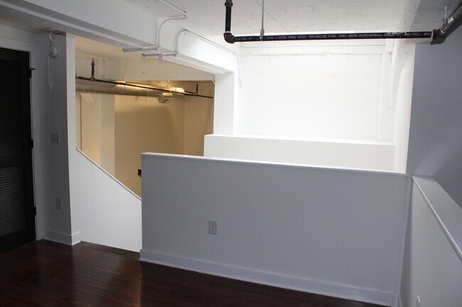 Building Photo - 408 Wellons St