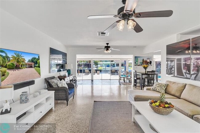 Building Photo - 3230 S Terra Mar Dr