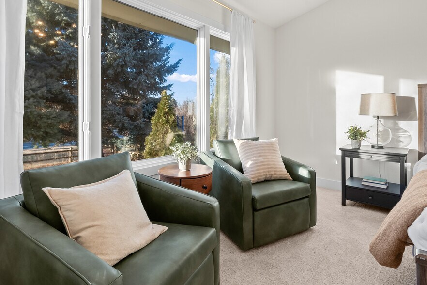 Building Photo - 7695 Spyglass Ct