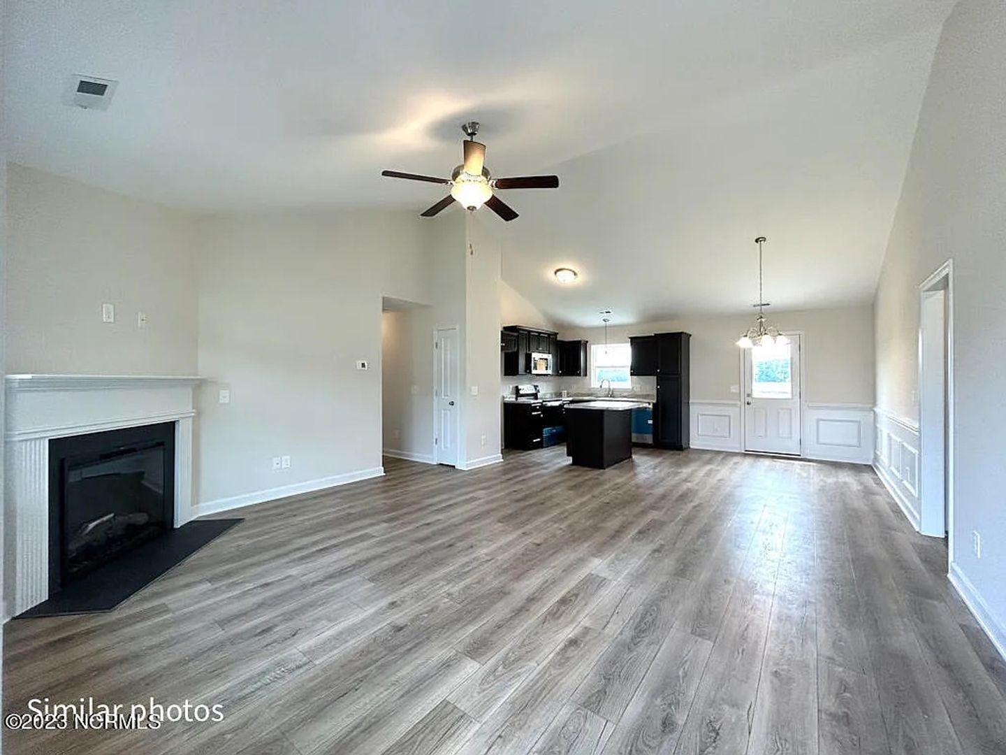 Building Photo - 707 Alpha Ct