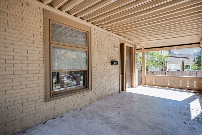 Building Photo - Charming 4-Bedroom, 2-Bathroom Home with Timeless Character