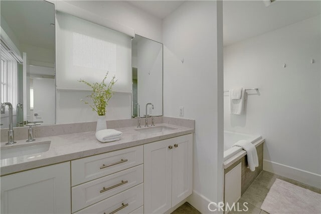 Building Photo - 608 Heliotrope Ave