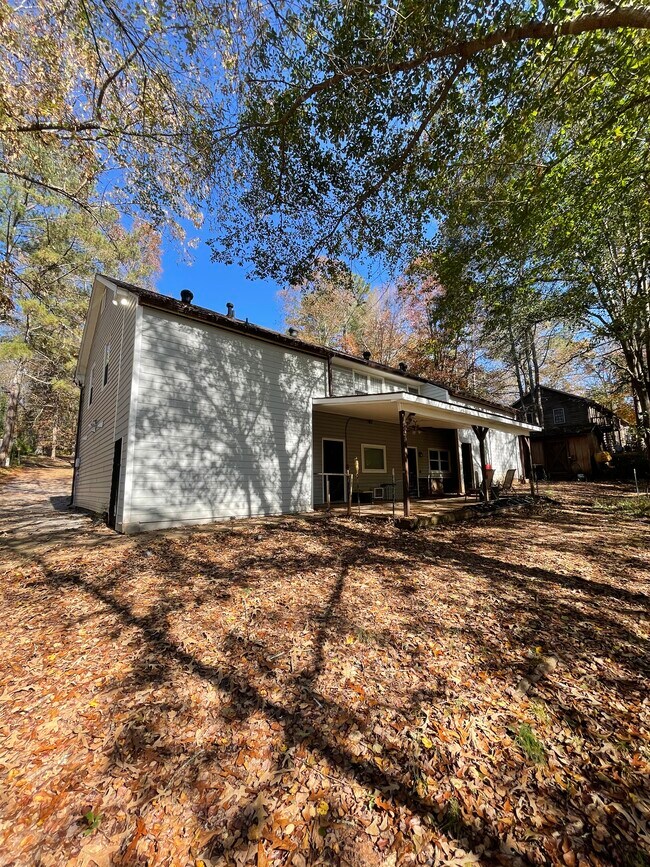 Building Photo - 195 N Etowah Dr