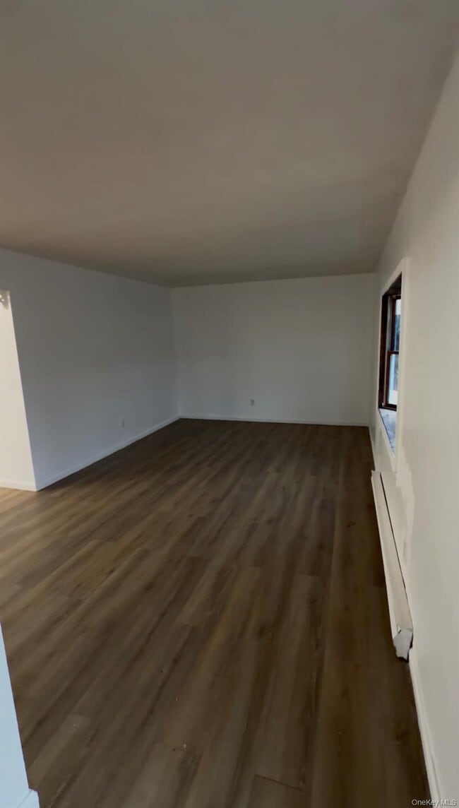 Building Photo - 546 Granny Rd