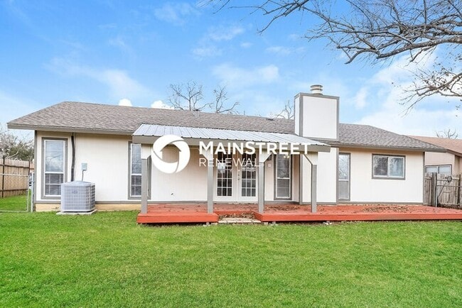 Building Photo - 3 Bedroom Pet-Friendly Home in San Antonio...
