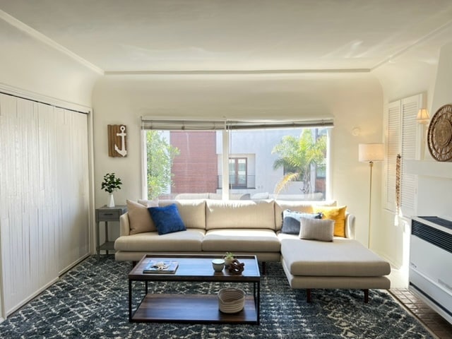 Building Photo - 2404 Highland Ave