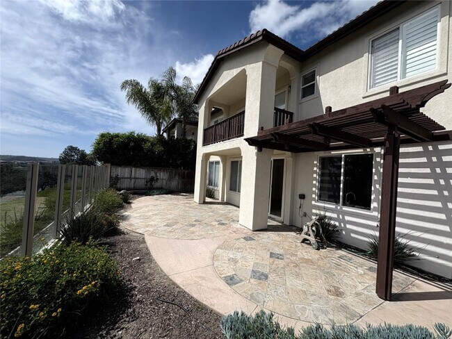 Building Photo - 24 Country Walk Dr