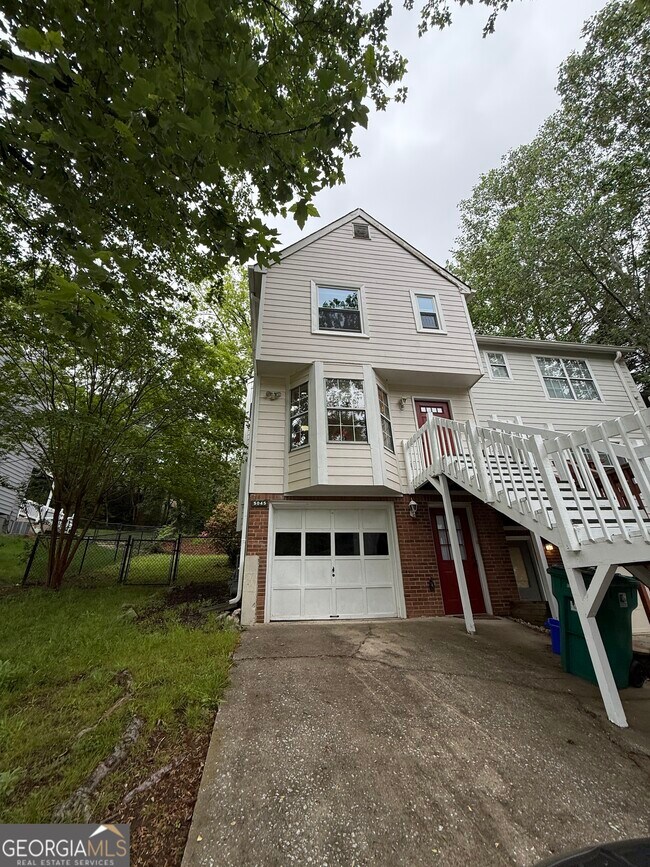 Building Photo - 5045 Laurel Springs Way SE