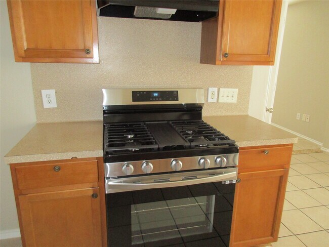 Building Photo - 12846 Colony Heath Ln