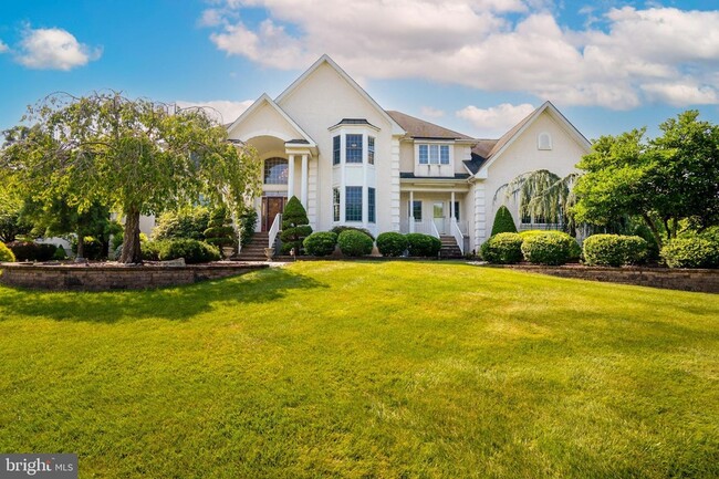 Building Photo - 19 Meadowlark Dr