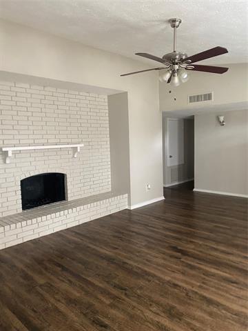 Building Photo - 7458 Emory Oak Ln