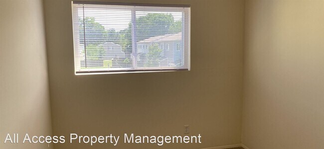 Building Photo - 3 br, 1.5 bath House - 156 Delmar Lane Unit A