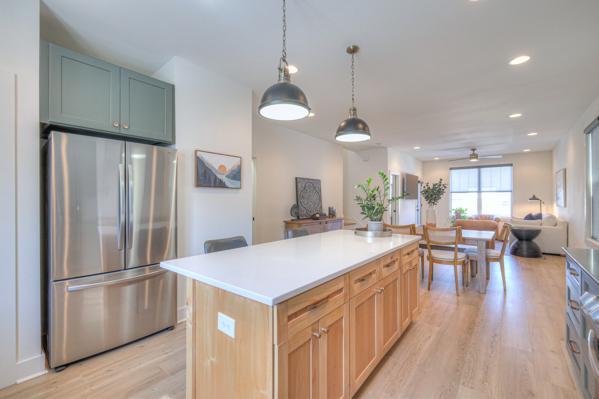 Building Photo - 312 Duke St