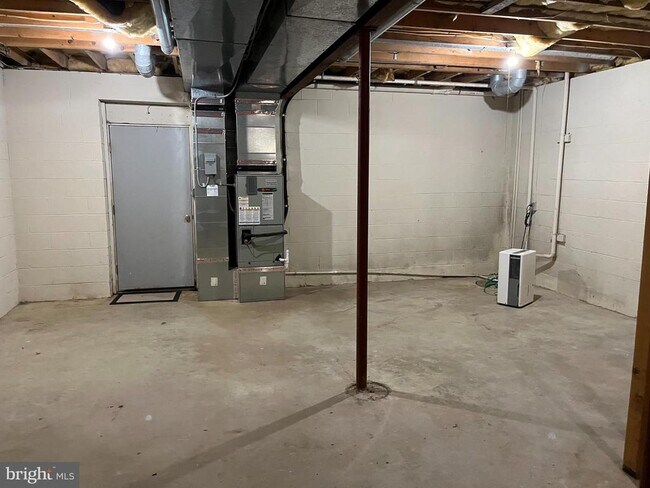 Building Photo - 2940 Winters Chase Way