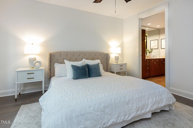 Building Photo - 616 N Boylan Ave