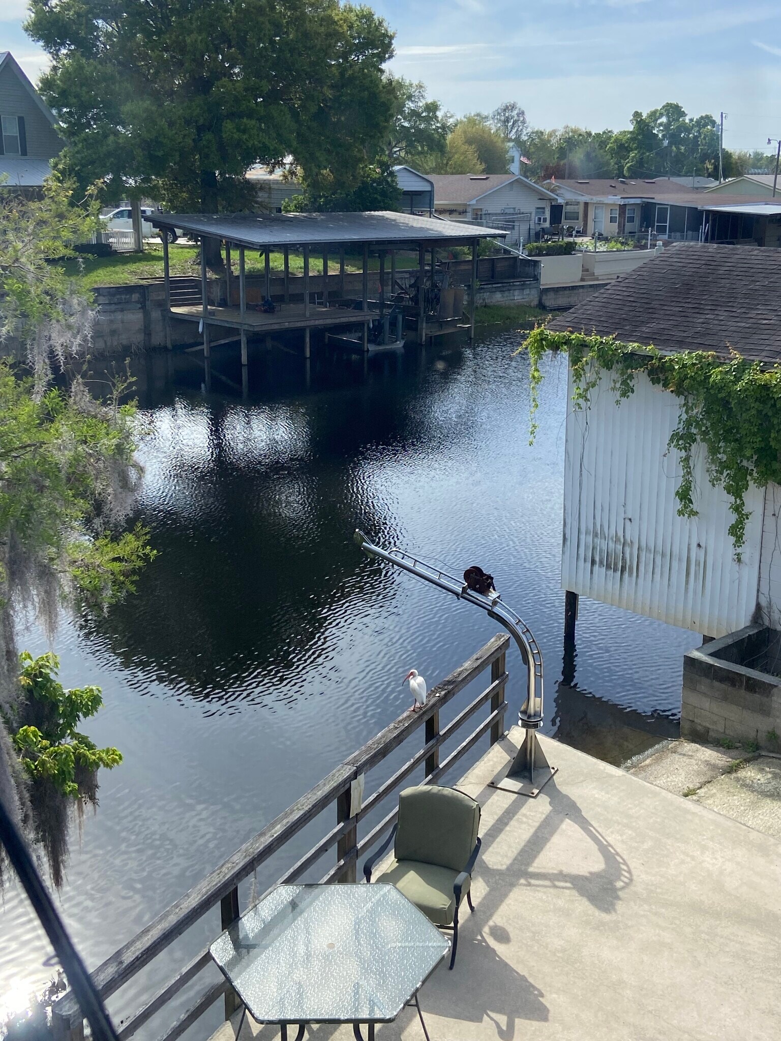 Building Photo - 160 N Lakeview Dr