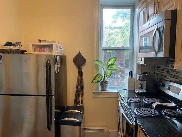 Building Photo - 1878 Beacon St