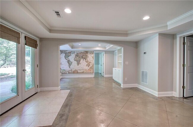 Building Photo - 2320 Starr Lake Dr NW