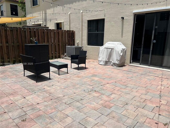 Building Photo - 17543 SW 153rd Path