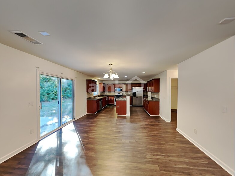Building Photo - 35 Branch Valley Ln