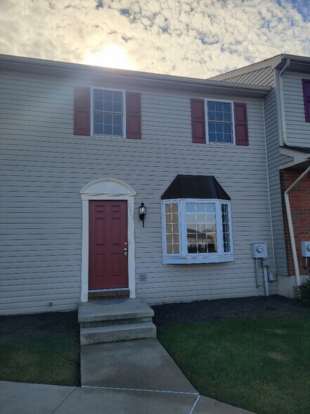 Building Photo - 1112 Fredrick Blvd