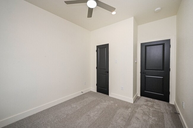 Building Photo - 3839 Noah St