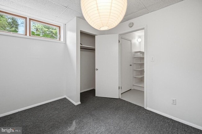 Building Photo - 2242 Cartwright Pl