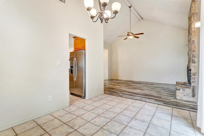 Building Photo - 203 Dunkeld Dr
