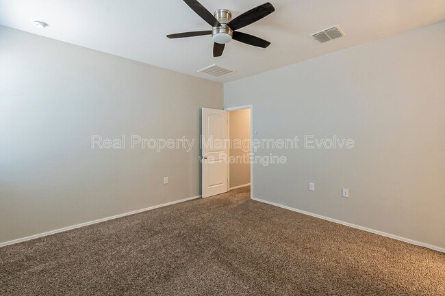 Building Photo - 3032 N 310th Ln