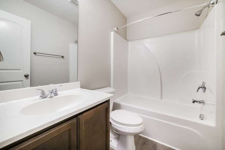 Building Photo - 42 Everette Cir